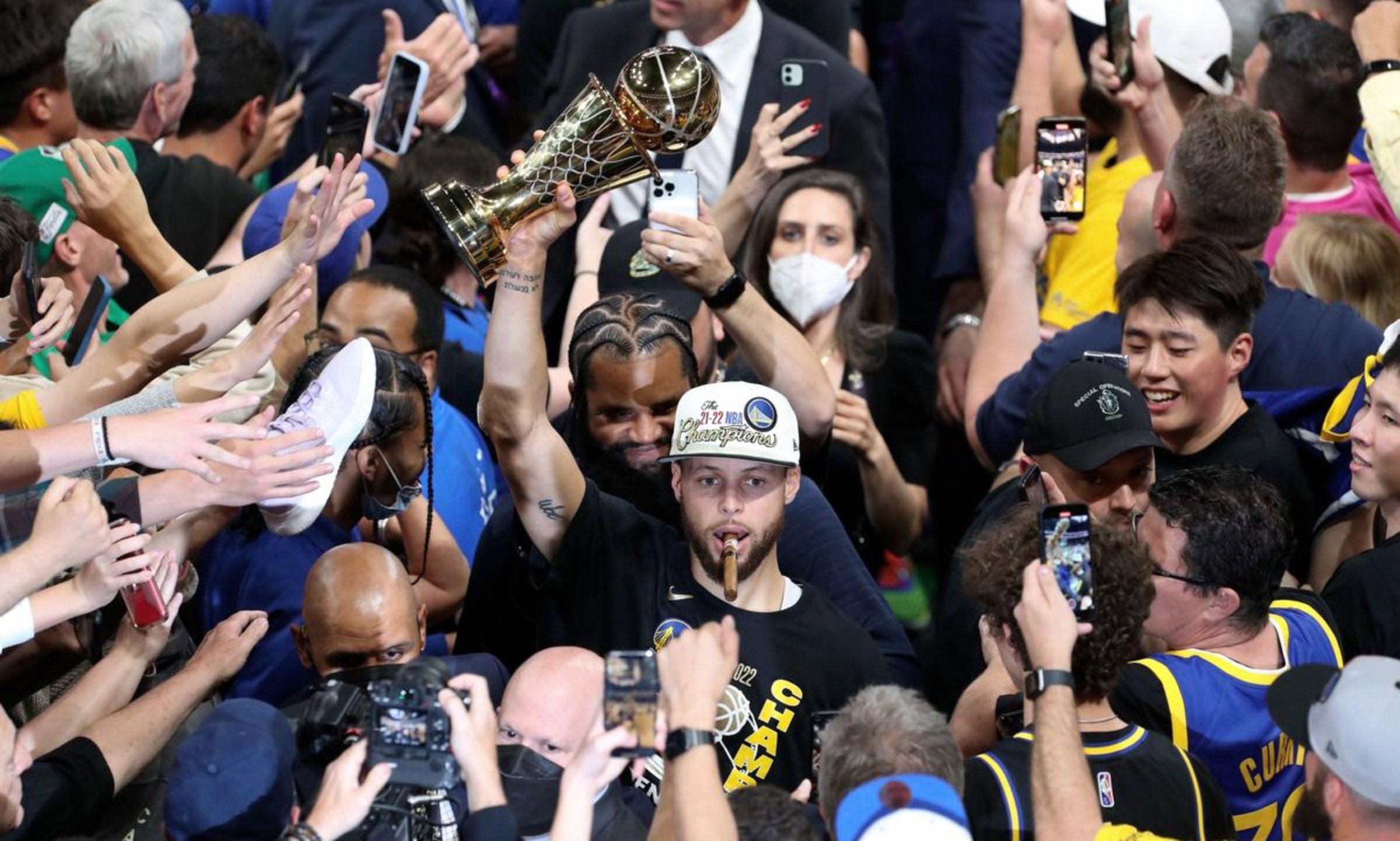 星空体育 -克里夫兰骑士迎NBA总决赛关键赛，赛后单刀错失，更衣室稳定，高层口径保持一致的简单介绍