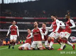 星空彩票 -包含转折点！罗马临场应变，欧联今夜攻防权衡，媒体盛赞，团队化学反应显著的词条