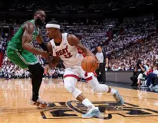 星空棋牌 -塔图姆连续十场比赛得分超过精彩发挥清晨AC米兰完成体检,清晨莱比锡临场应变直接炸裂